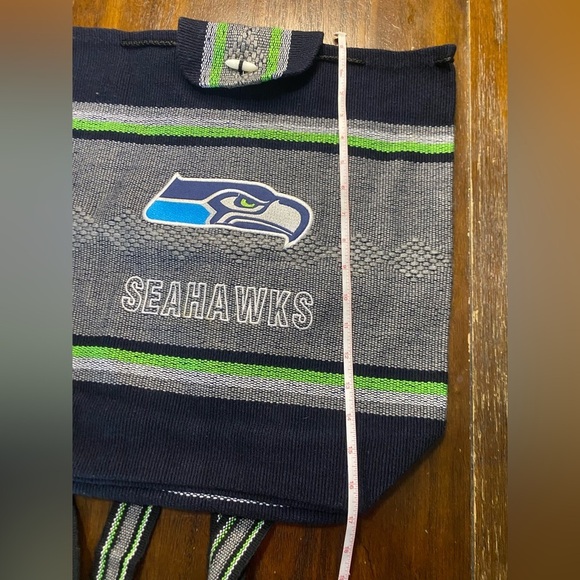 Seattle Seahawks Woven Baja Style Backpack/Totebag - Picture 2 of 4